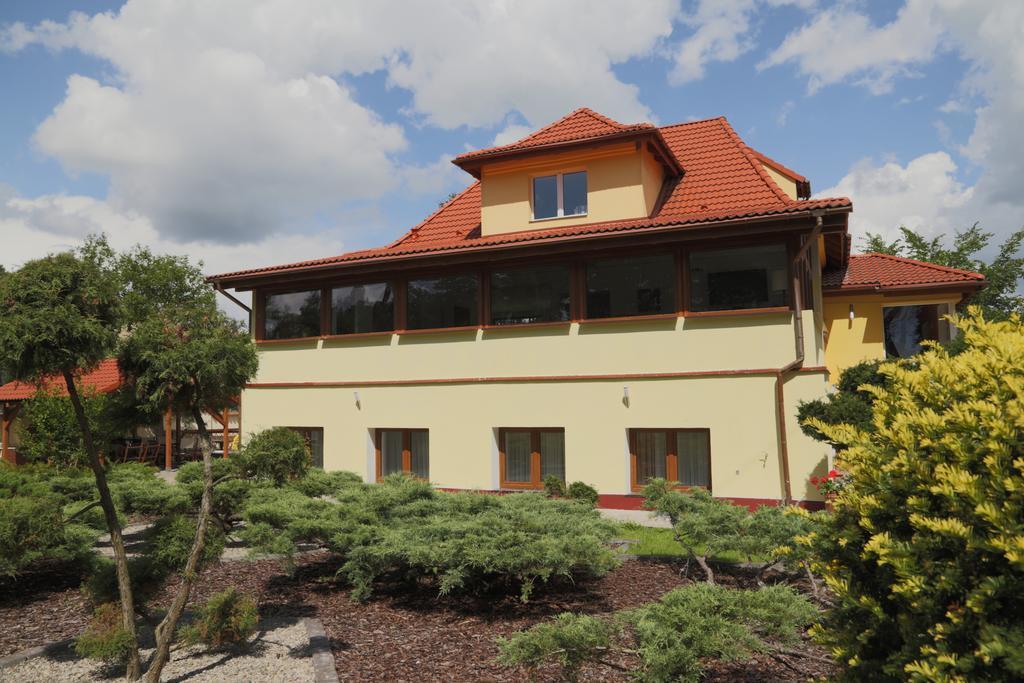 威拉马克西米利安住宿加早餐旅馆 比得哥什 外观 照片
